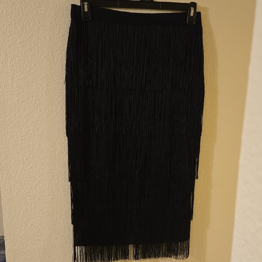 Chic Black Fringe Pencil Skirt